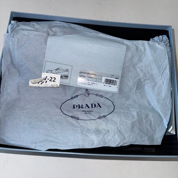 PRADA Brushed Perforated Leather Platform Jute Espadrille Brogue Loafers EU 38.5 - Picture 10 of 11